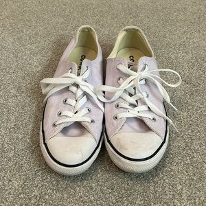 Light purple Converse - Size 8